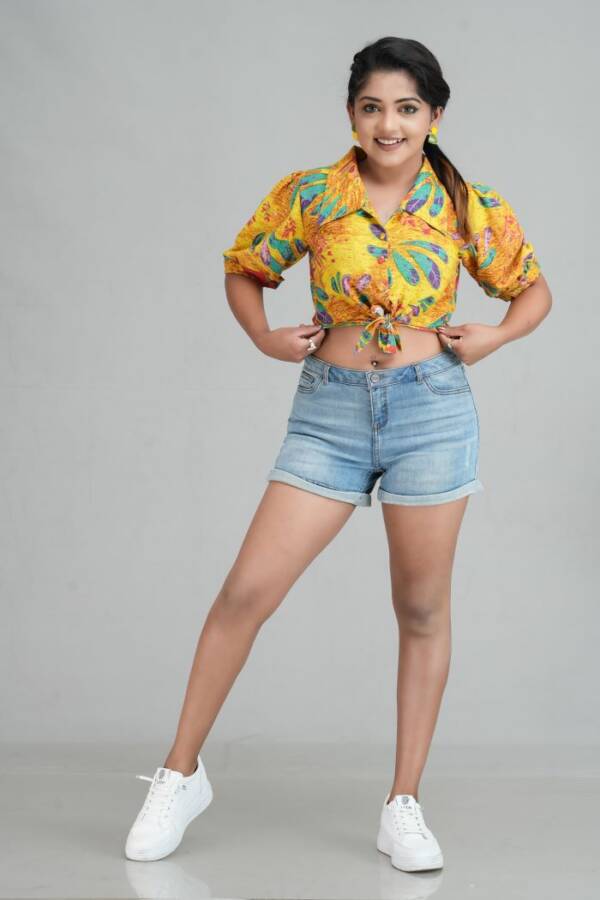 CH075 Puff Sleeved Crop Top